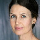 Taryn Sudding als Annie / Various characters