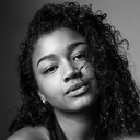 Zoë Love Smith als Sabia