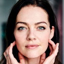 Kristina Dörfer als Alexandra