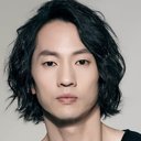 마이클 리 als Frankie Suzuki