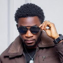 Jeno tshikomb als Jeph