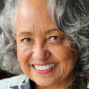 Daphne Maxwell Reid als Vivian Banks