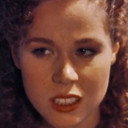 Lynne Angus als Lisa