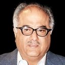 Boney Kapoor als Ramesh Arora (Mickey's father)