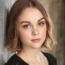 Grace Powell als Molly McNulty
