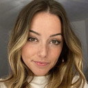 Shauna Dewit als Self - Jury
