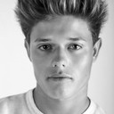 Alex Hansen als Alex