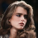 Brooke Shields als Beth Humphrey