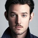 Evan Williams als Shane