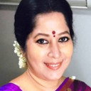 Surekha als Dr. Neelima Abraham
