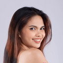 Joanna Marie Banua als Tee Girl