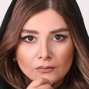 Hengame Ghaziani als Leila Kouhi
