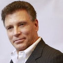 Anthony LoCascio als New York News Reporter