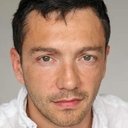 Alexandre Pavloff als Simon