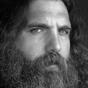 Robert James Cross als Robert