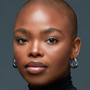 Rosemary Zimu als Fifi