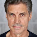 Brad Milne als Chushfeld