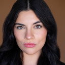 Victoria Ulmos als Lucy