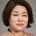 김미화 als Gi Ha-ryun's Mother