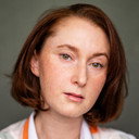 Aimee McGuire als Fight Spectator / Prostitute