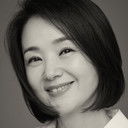 배종옥 als Mee-kyung