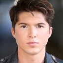 Paul Butcher als Van Family Son