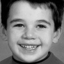 Noah Pozner als Sandy Hook Victim