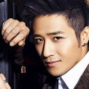 Edward Gu als Xue Wen Zhong