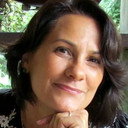 Adriana Broux als Repórter