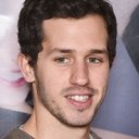 Victor Belmondo als Antoine Cerda