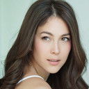 Paula Taylor als Emmy