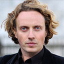 William Mesguich als Monsieur