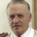 Leopoldo Galtieri als Self - Politician (archive footage)