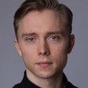Simon Edenroth als Tim
