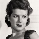 Billie Seward als No. 5, Mrs. Wilson (uncredited)