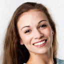 Abigail Prudames als Mina Murray