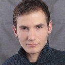 Jamie Coffa als John Gilbert