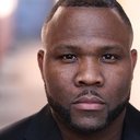 Aaron Quick Nelson als Carl