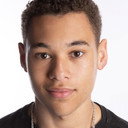 Eliyha Altena als Oliver