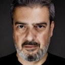 Alper Kut als Ömer Akari