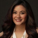 Paula Peralejo als Gina