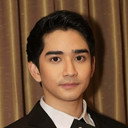 Zaijian Jaranilla als Tim Castro