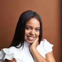 Bree Winslow als Beth Lane