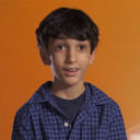 Adam Chernick als Max