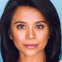 Jowin Marie Batoon als Neon Psychic