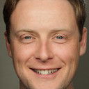 Stephen Ashfield als Jeffrey Tate