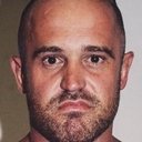 Michael Nicholls als Mikey Nicholls