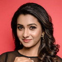 Priya Bhavani Shankar als Aarthi Thangavel