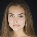 Saskia Williscroft als Basketball Girl