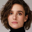 Priscila Steinman als Ingênua